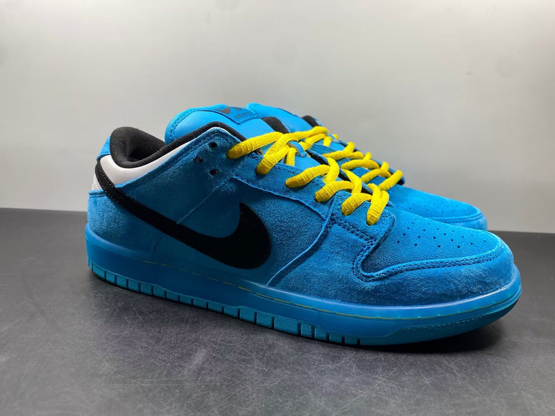 The Powerpuff Girls x Nike SB Dunk Low “Buttercup”