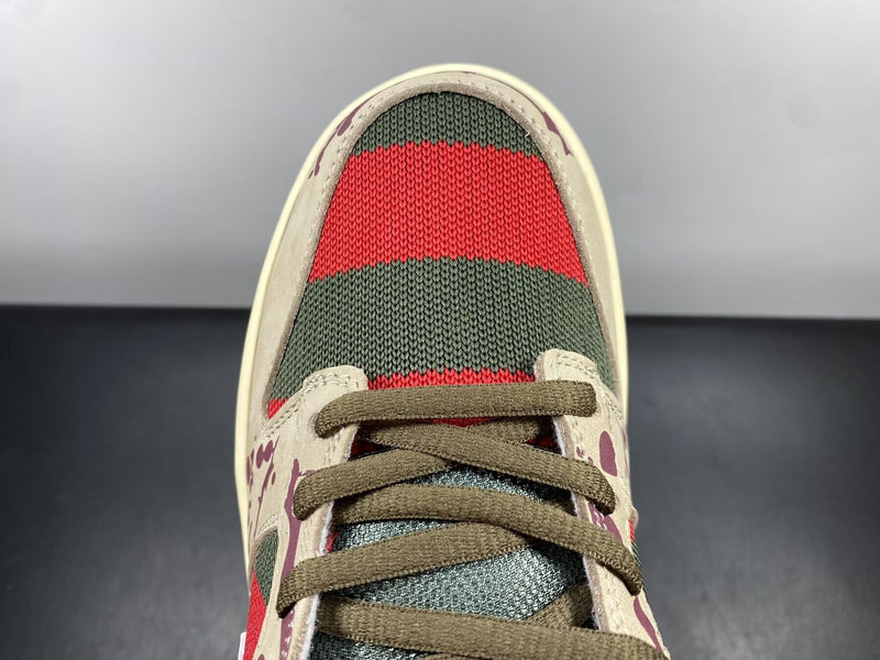 Nike SB Dunk Low “Freddy Krueger”