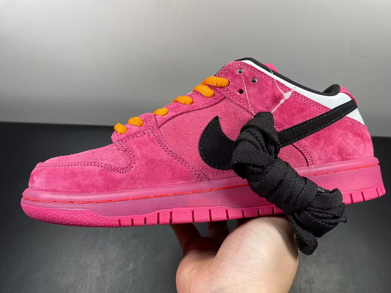 The Powerpuff Girls x Nike SB Dunk Low “Blossom”