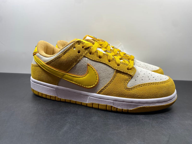 Nike Dunk Low WMNS “Gold Suede”