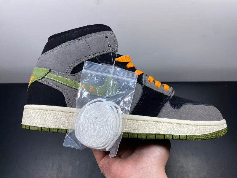 Air Jordan 1 Mid SE Craft