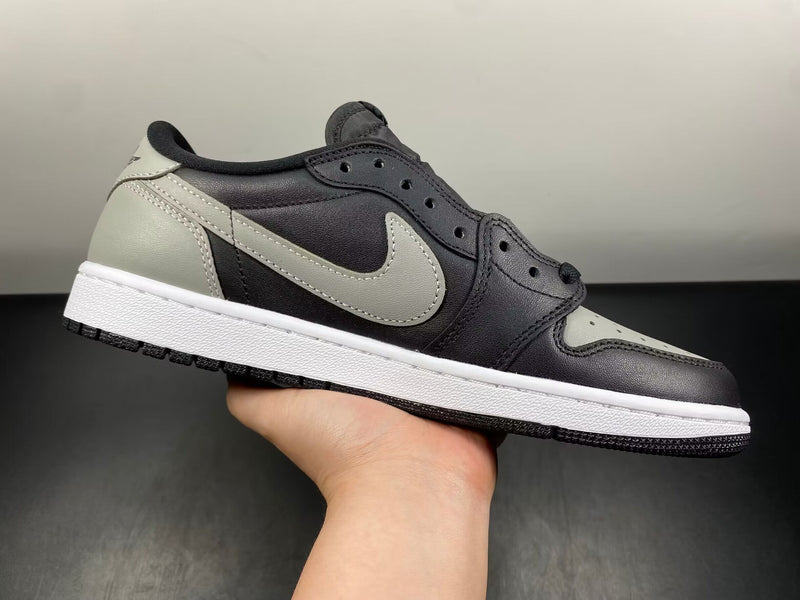 Air Jordan 1 Low OG “Shadow”