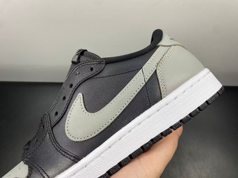 Air Jordan 1 Low OG “Shadow”