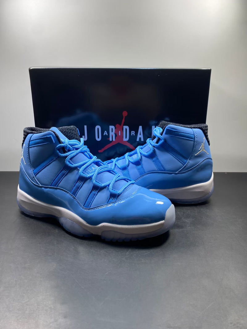 Air Jordan 11 "Pantone