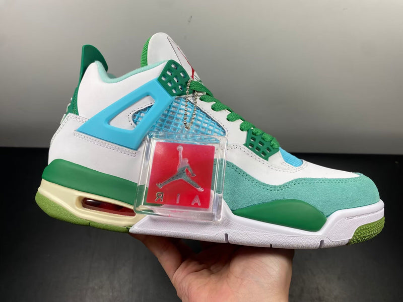 Air Jordan 4 PE SB