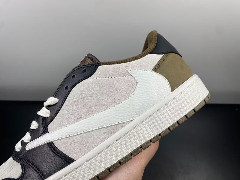 Travis Scott x Air Jordan 1