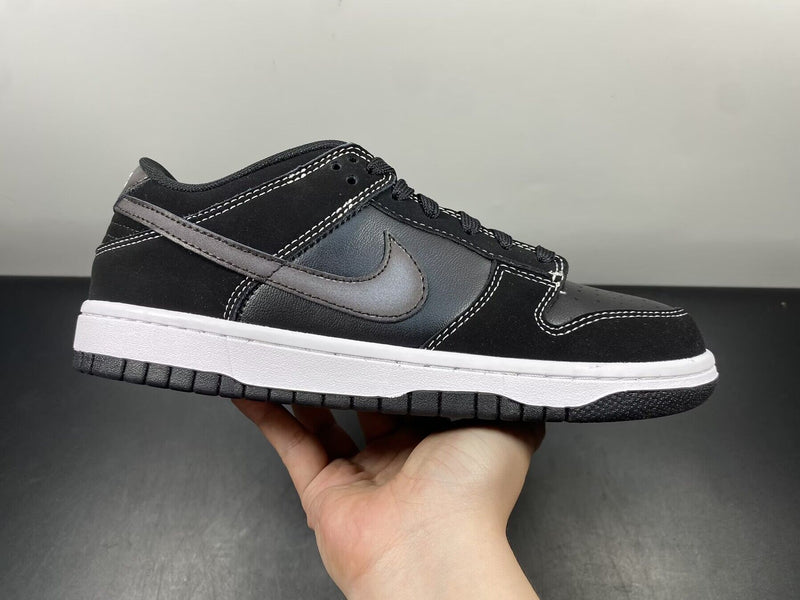 Nike Dunk Low “Airbrush Swoosh”