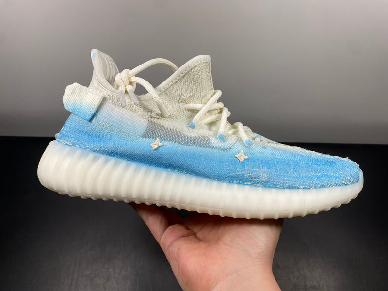 Yeezy 350 Boost V2 “Triple White”