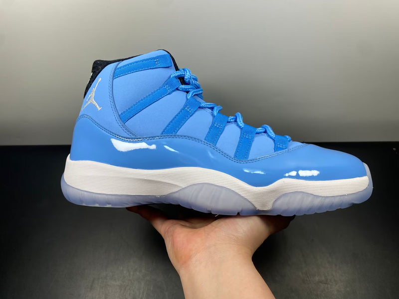 Air Jordan 11 "Pantone