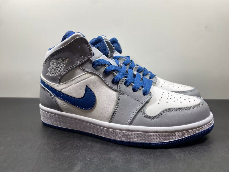 Air Jordan 1 Mid “True Blue”