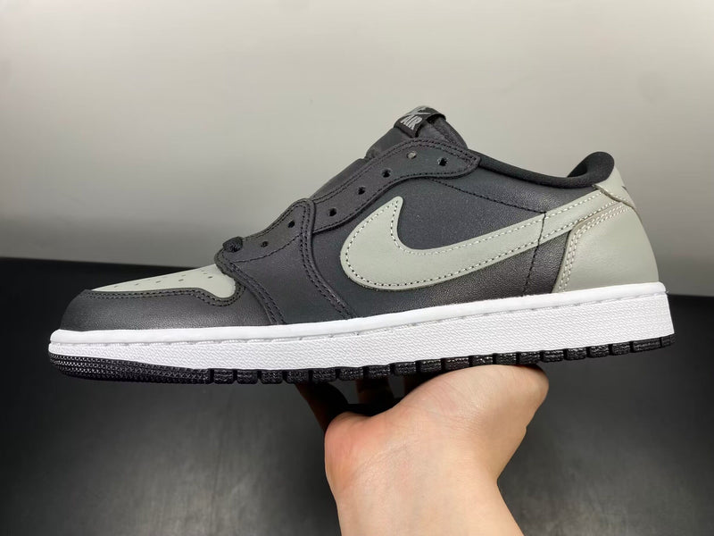 Air Jordan 1 Low OG “Shadow”