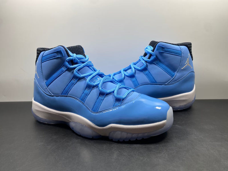 Air Jordan 11 "Pantone