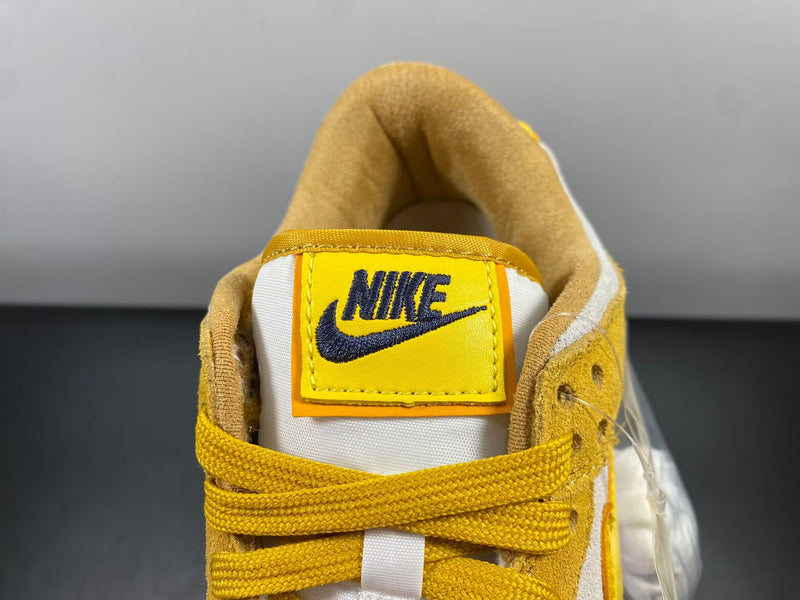 Nike Dunk Low WMNS “Gold Suede”